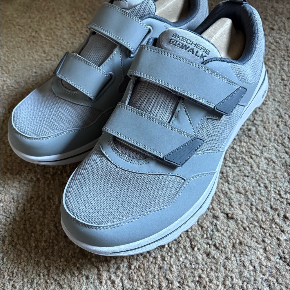 Skechers Gray Go Walk 5 Sneakers
